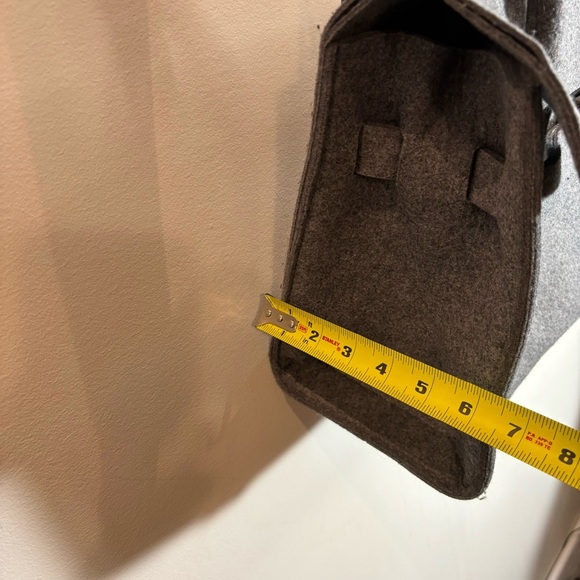 HANDBAG CROSSBODY Made of Felt with A Metal Clasp Birkin Style No Brand NWOT - Picture 9 of 11